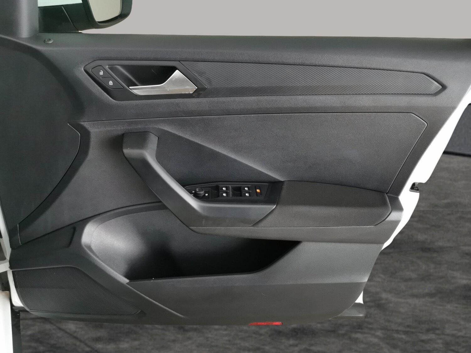 Used Volkswagen T-Roc 2021 for sale - 78142071: Photo 25