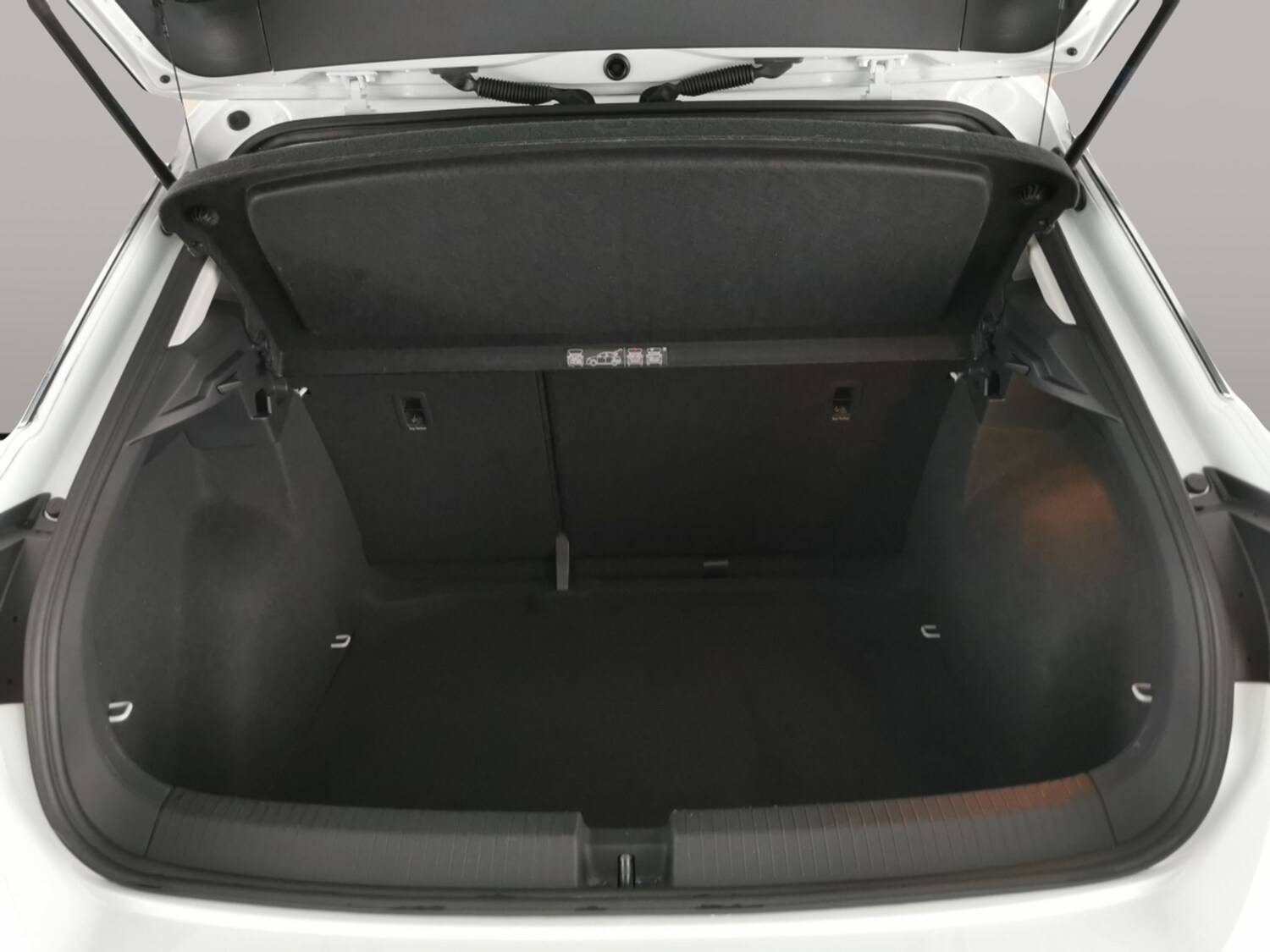 Used Volkswagen T-Roc 2021 for sale - 78142071: Photo 28