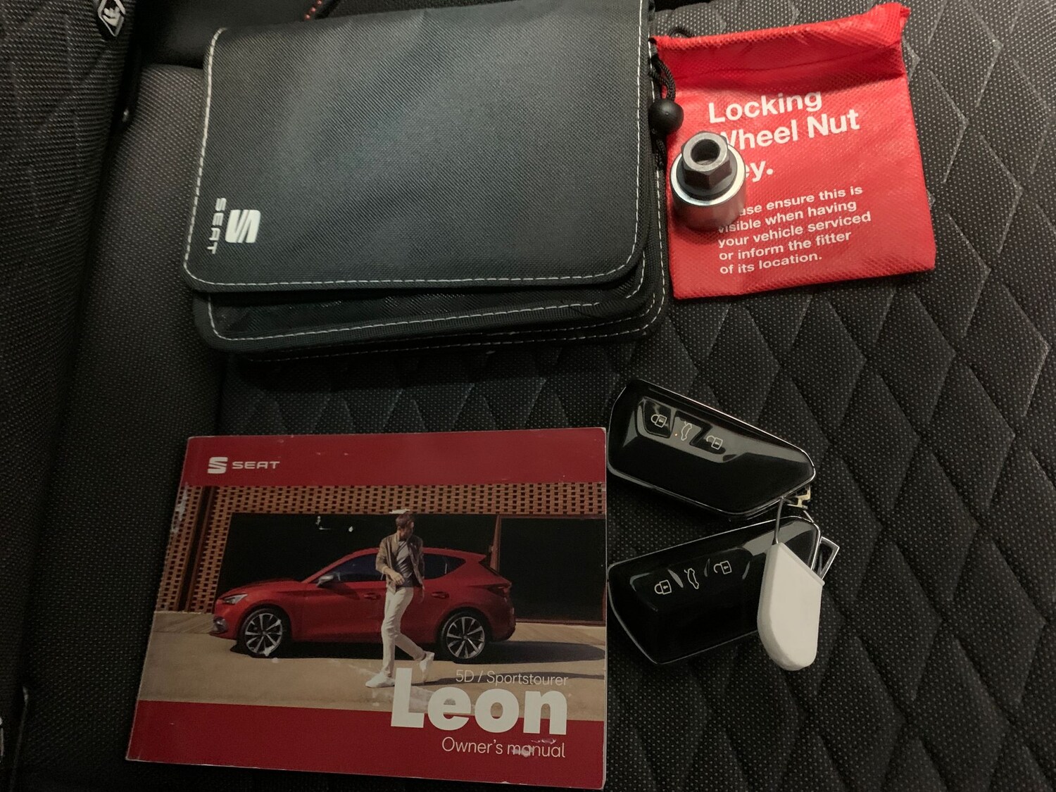 Used SEAT Leon 2023 for sale - 78144423: Photo 26