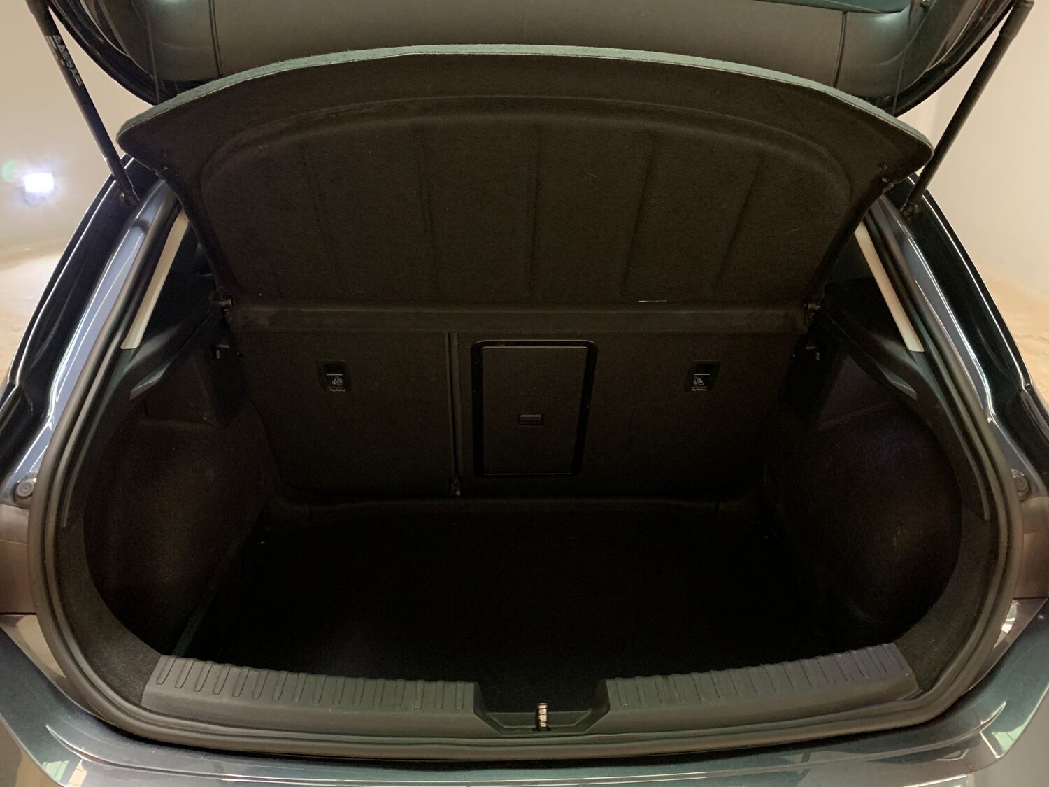 Used SEAT Leon 2023 for sale - 78144423: Photo 28