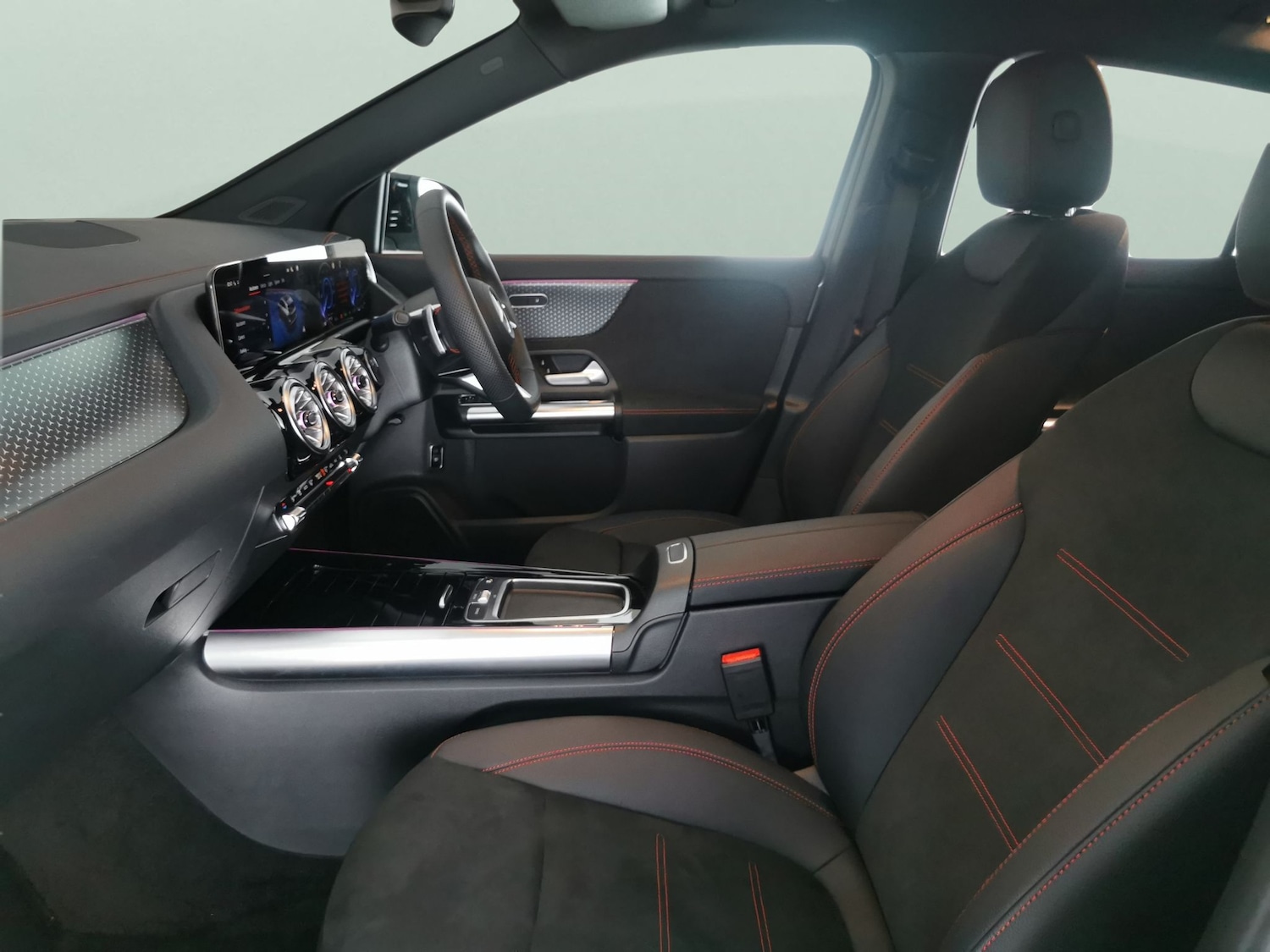 Used Mercedes-Benz EQA for sale - 77789952: Photo 4