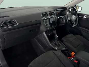 Used Volkswagen Tiguan 2019 for sale - 75189117: Photo