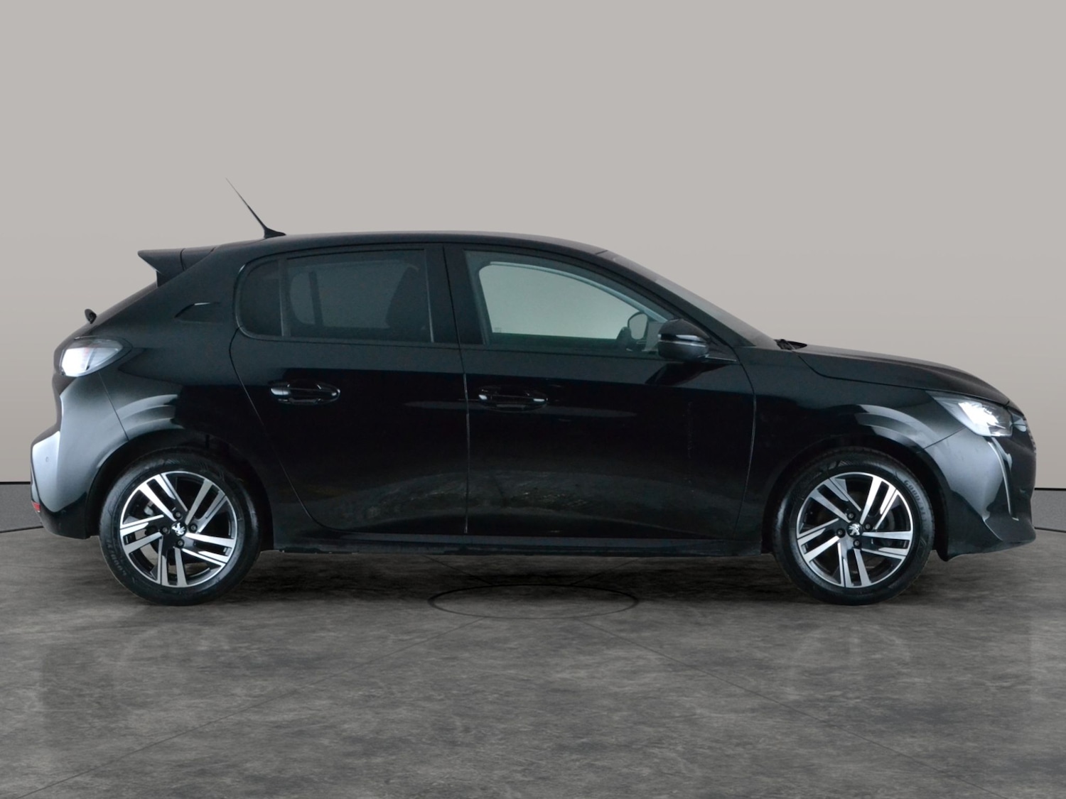 Used Peugeot 208 2022 for sale - 77568197: Photo 10