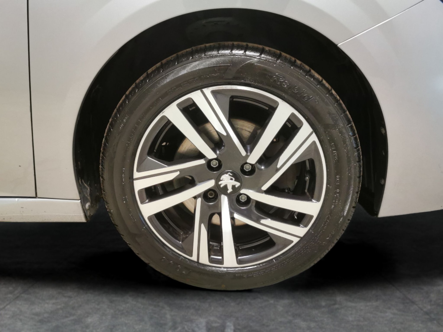 Used Peugeot 208 2023 for sale - 78149441: Photo 25