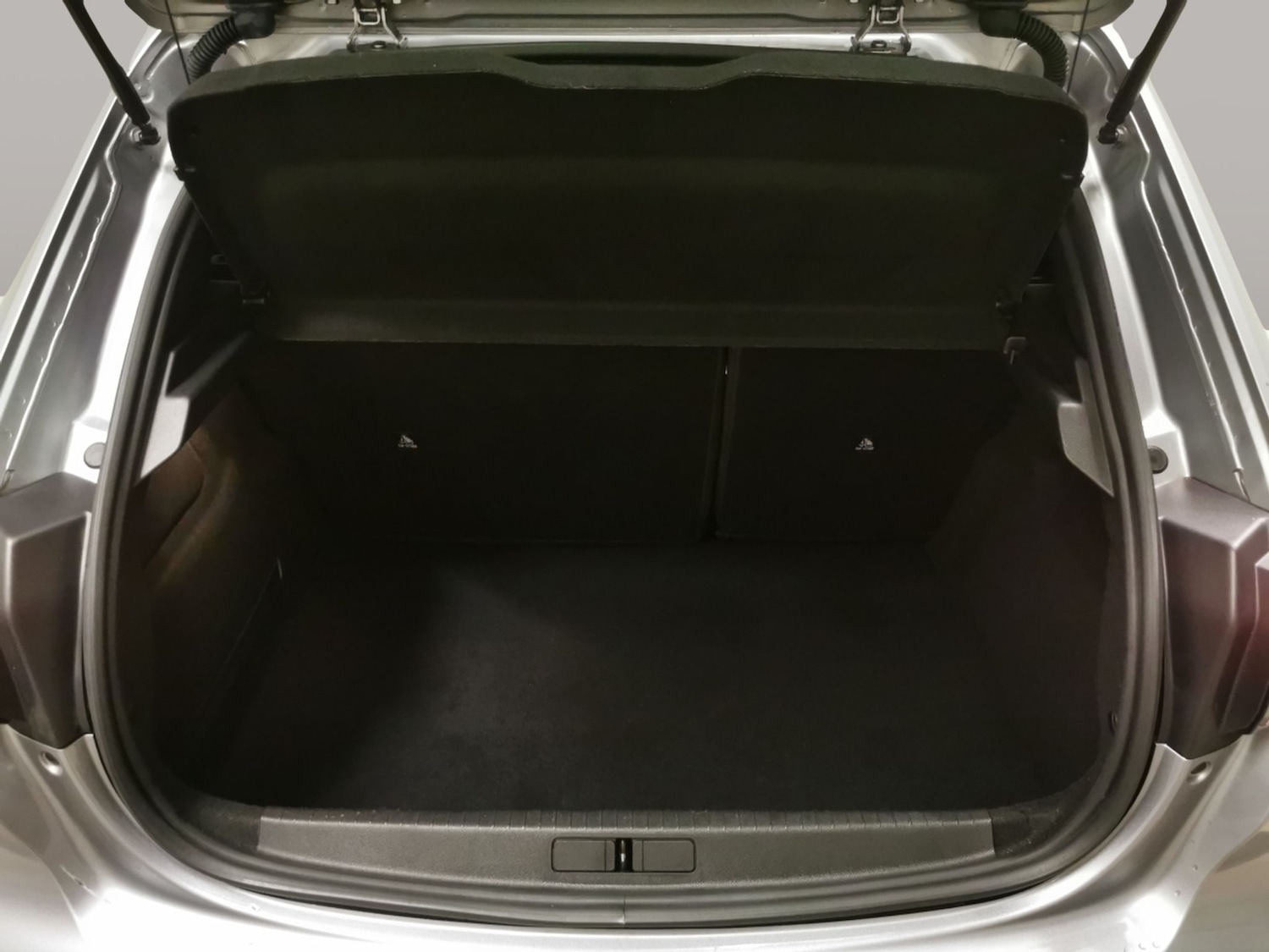 Used Peugeot 208 2023 for sale - 78149441: Photo 34