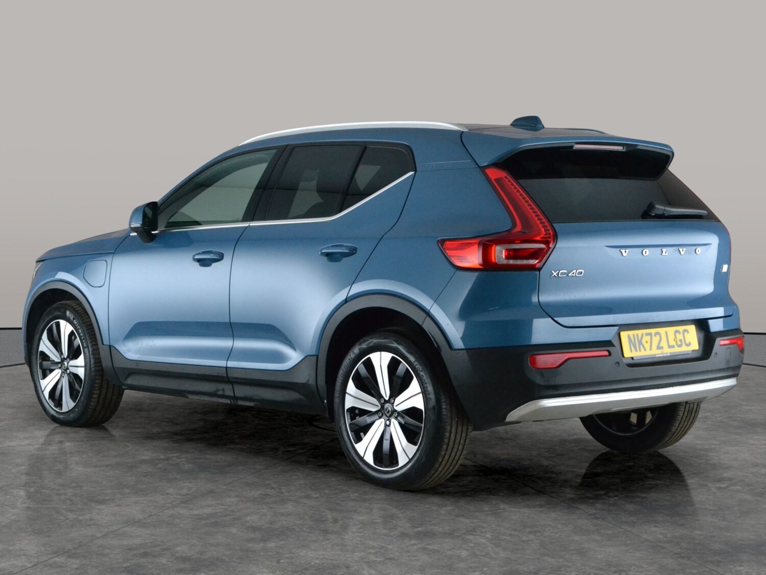 Used Volvo XC40 2022 for sale - 77789969: Photo 14