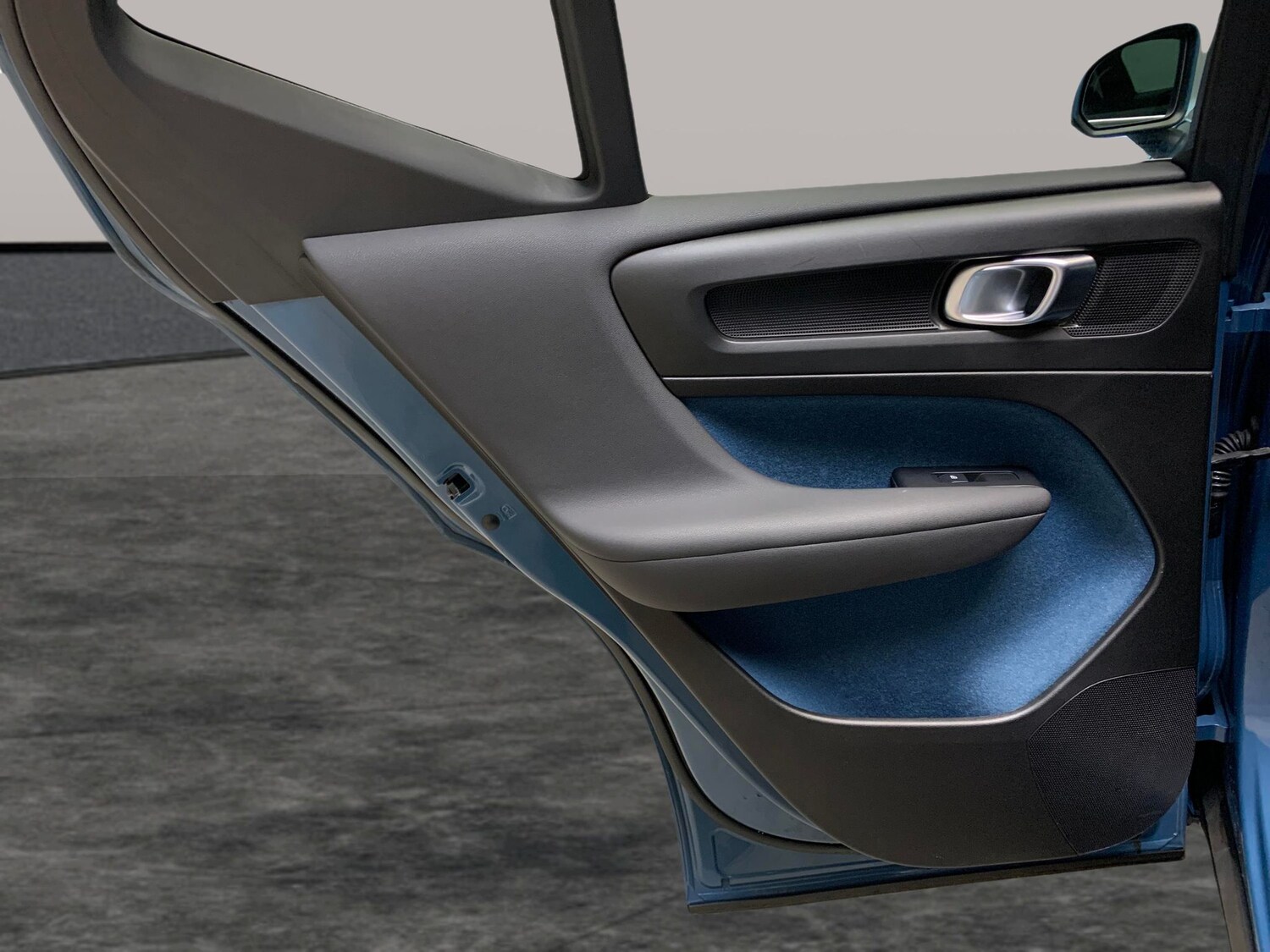 Used Volvo XC40 2022 for sale - 77789969: Photo 28