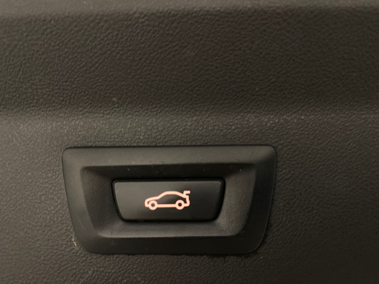 Used Tesla Model Y 2022 for sale - 77965679: Photo 16