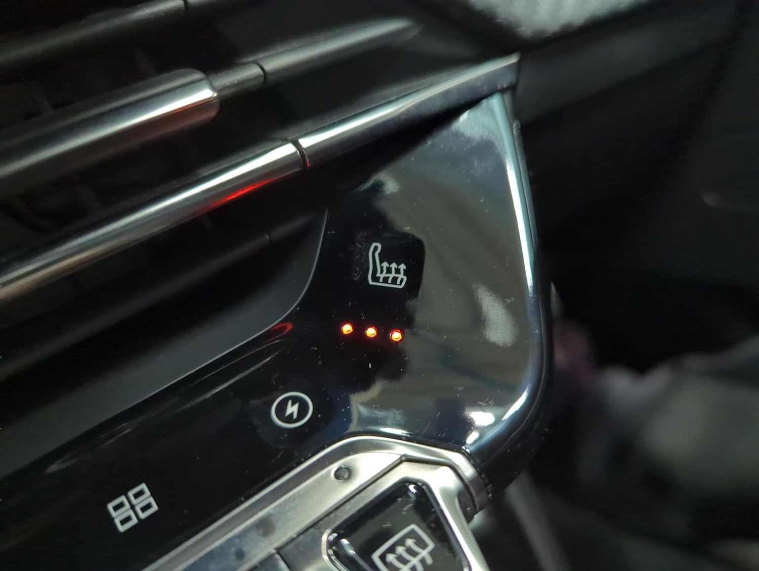 Used Peugeot 2008 2021 for sale - 77316616: Photo 18