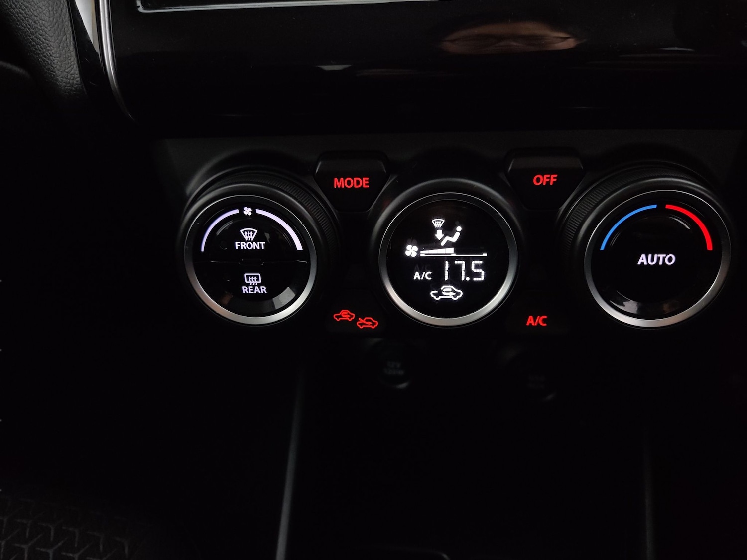 Used Suzuki Swift 2023 for sale - 78207330: Photo 17