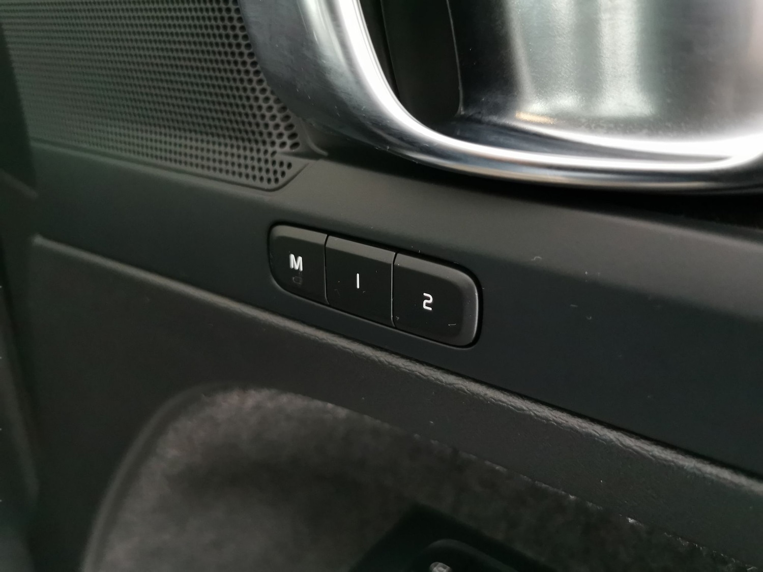 Used Volvo XC40 for sale - 76725370: Photo 16