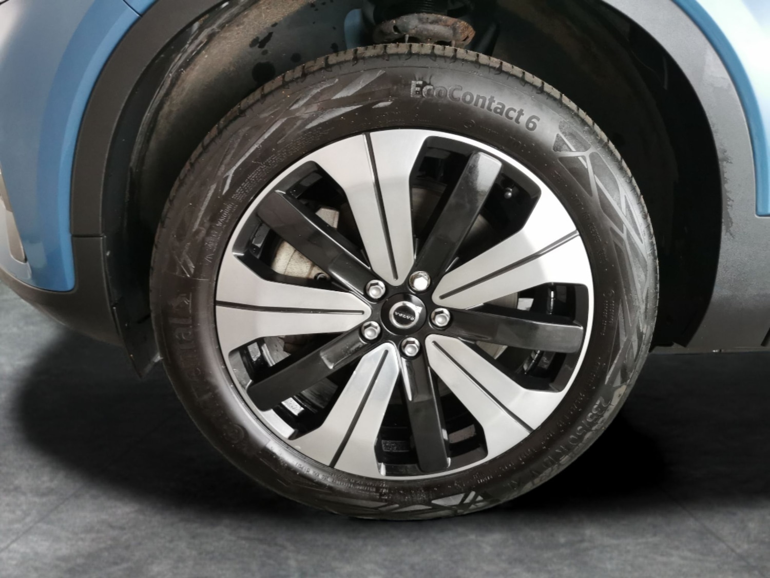 Used Volvo XC40 for sale - 76725370: Photo 27