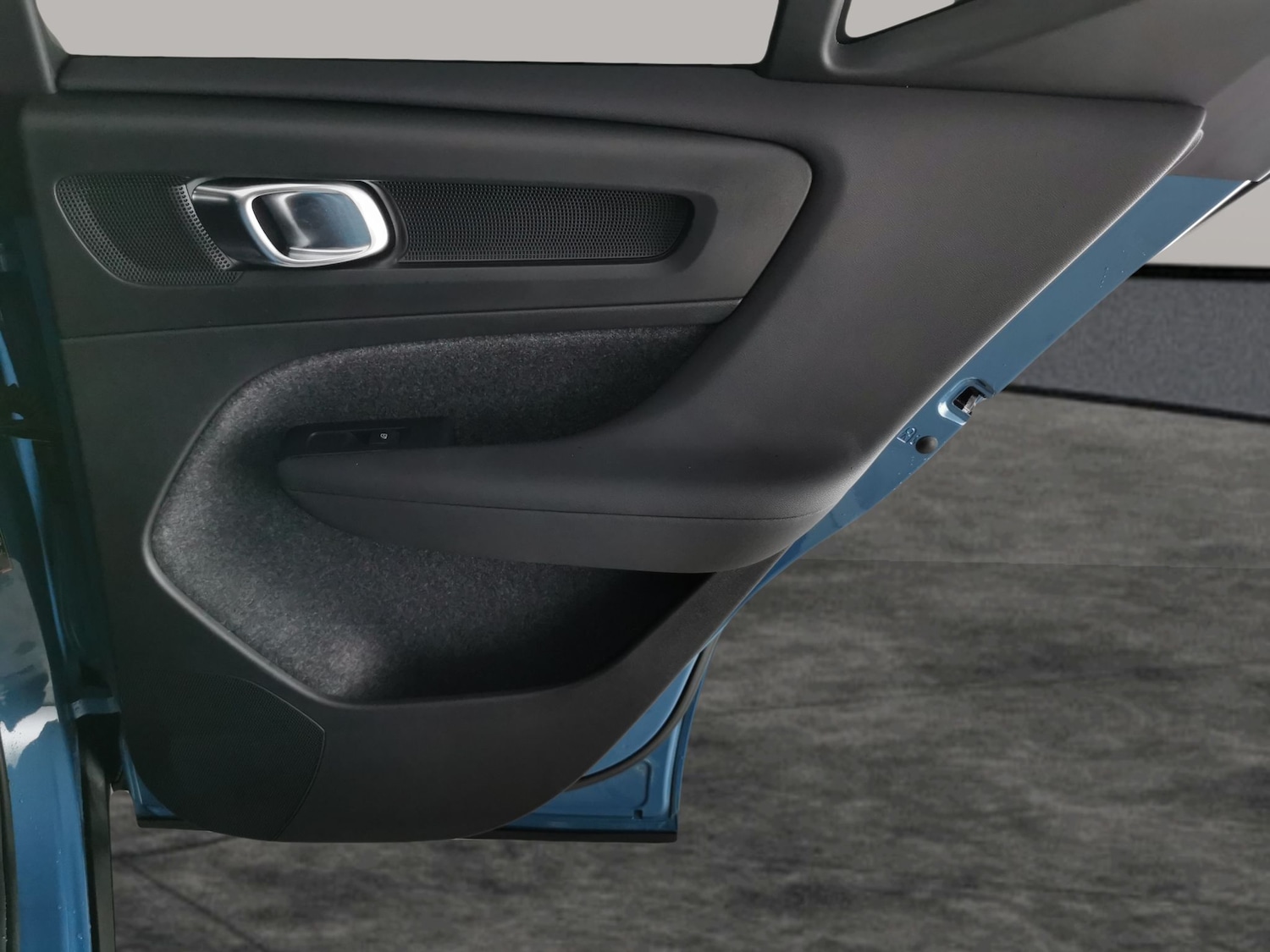 Used Volvo XC40 for sale - 76725370: Photo 33