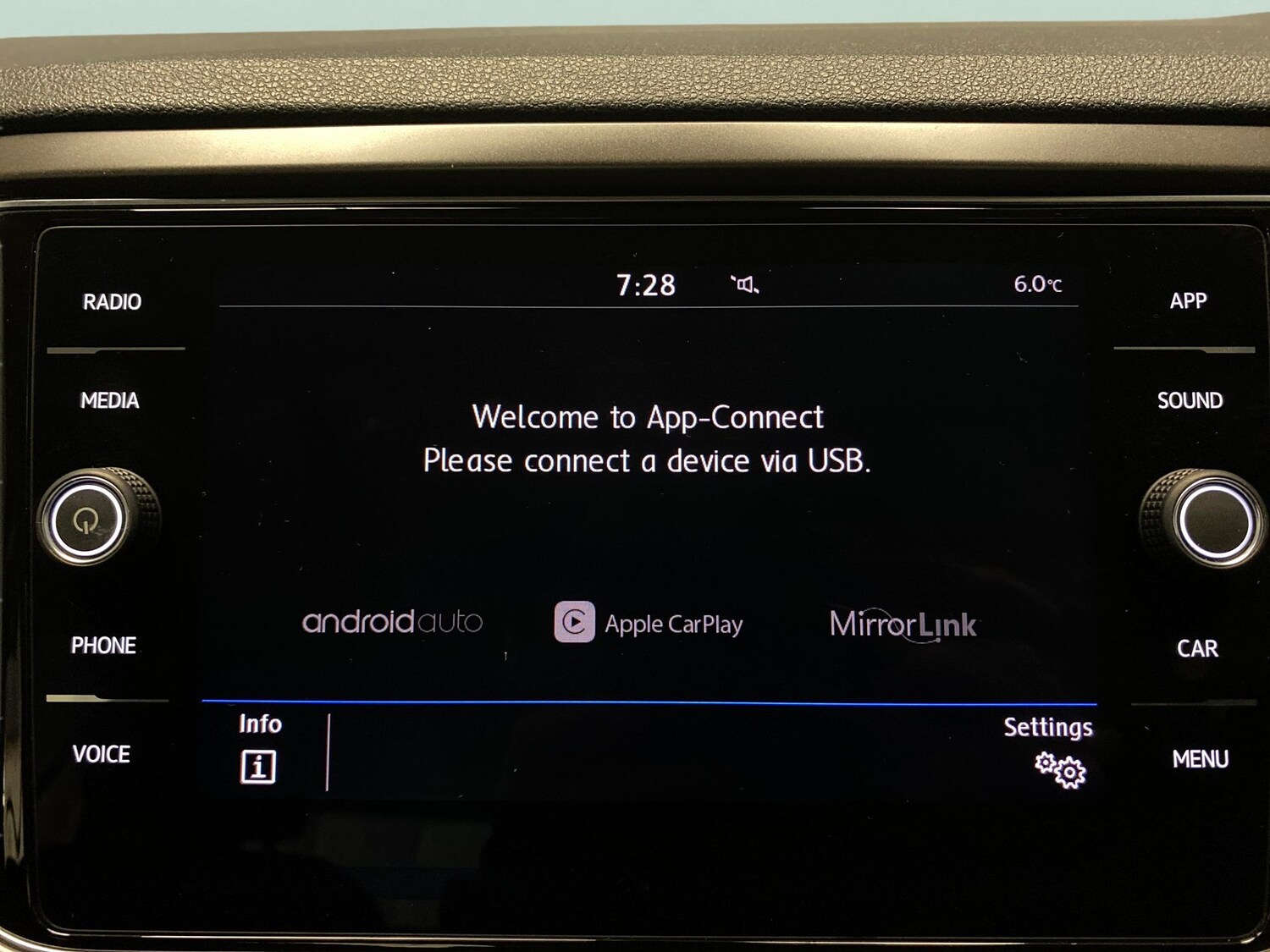 Used Volkswagen T-Roc 2020 for sale - 78144411: Photo 15