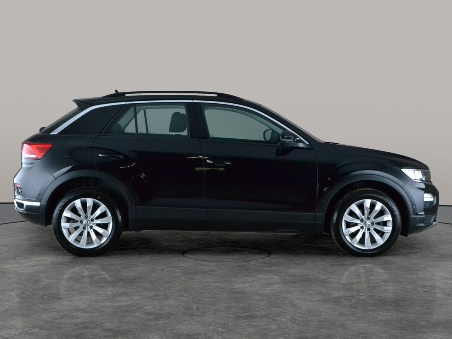 Used Volkswagen T-Roc 2020 for sale - 78144411: Photo 8