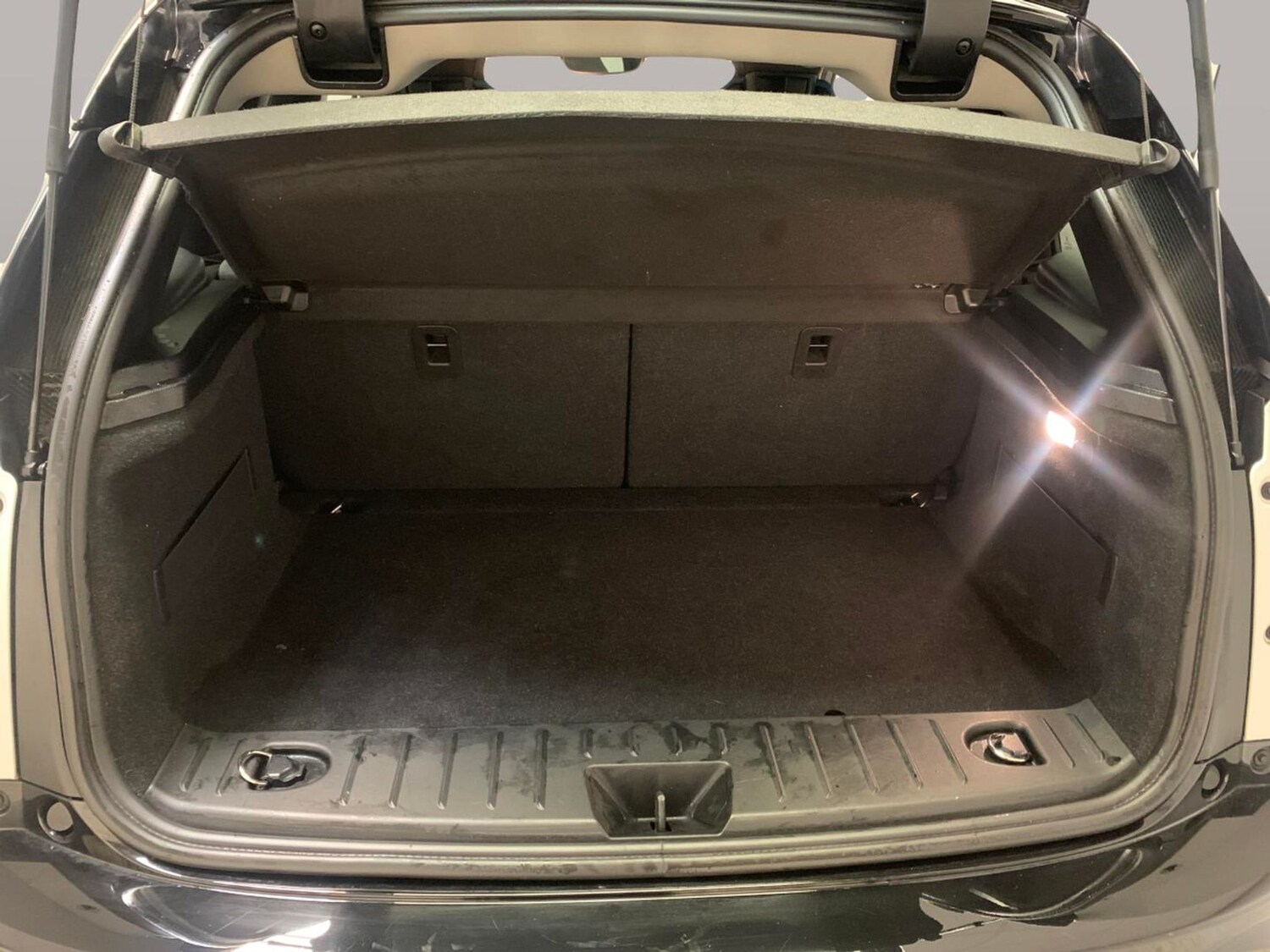 Used BMW i3 2020 for sale - 77337338: Photo 33