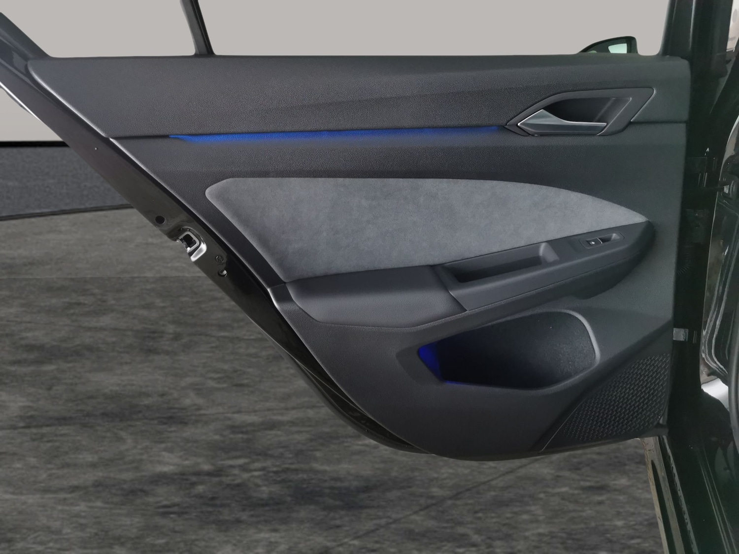 Used Volkswagen Golf 2024 for sale - 77614911: Photo 31