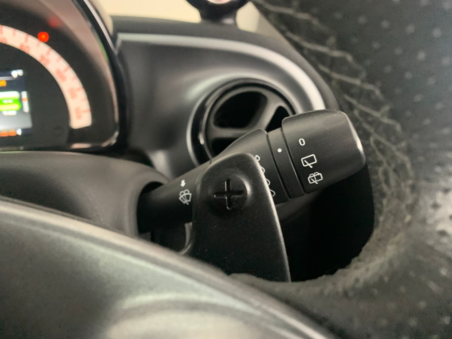 Used smart fortwo 2017 for sale - 77043302: Photo 17