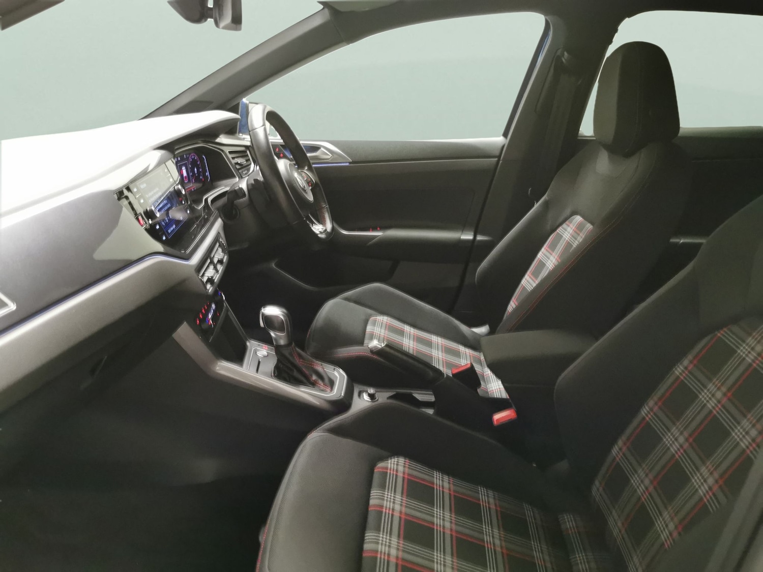 Used Volkswagen Polo 2020 for sale - 77842007: Photo 4