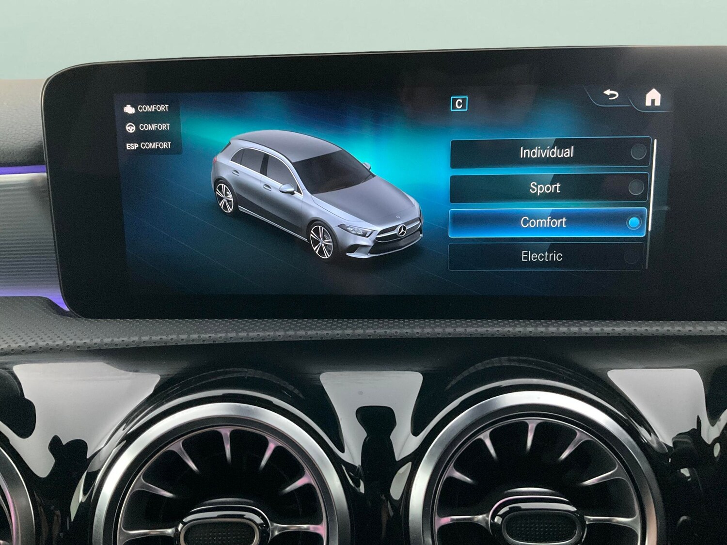 Used Mercedes-Benz A-Class 2022 for sale - 76464121: Photo 18