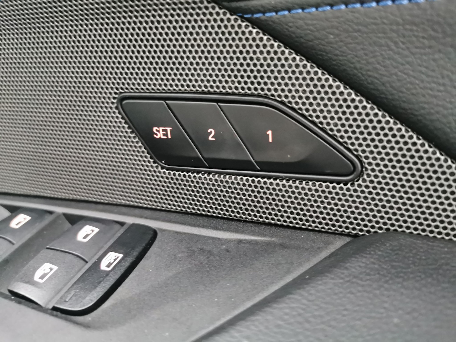 Used BMW i4 2022 for sale - 77012205: Photo 19