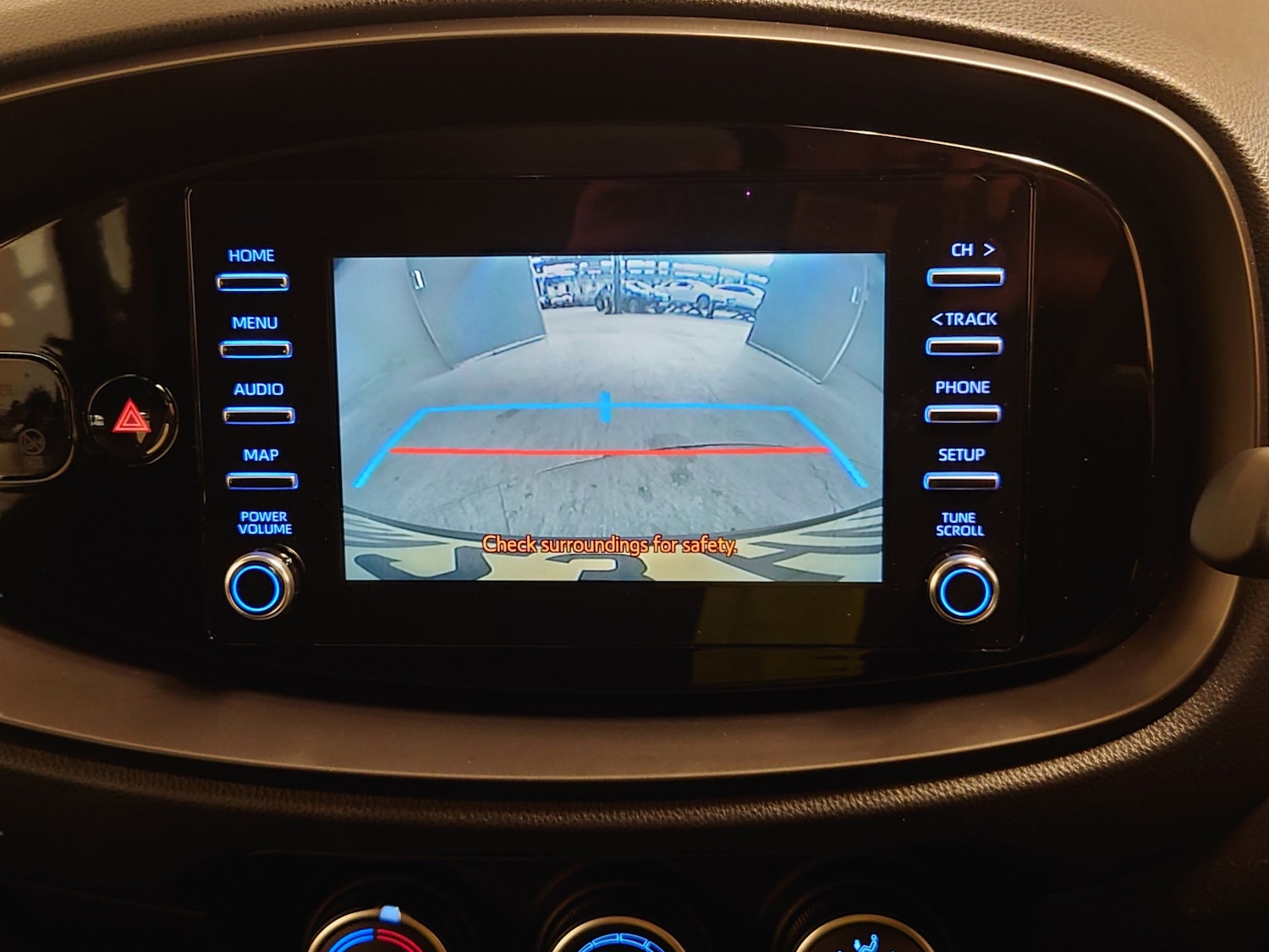 Used Toyota Aygo X 2023 for sale - 77942563: Photo 5