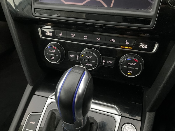 Used Volkswagen Passat 2017 for sale - 76264236: Photo 24