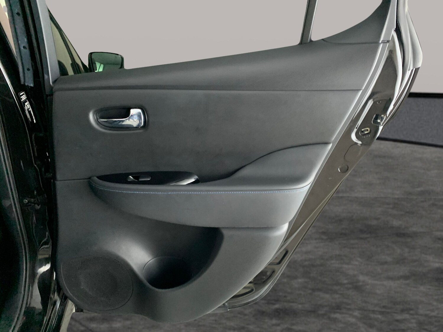 Used Nissan Leaf 2021 for sale - 77347168: Photo 32