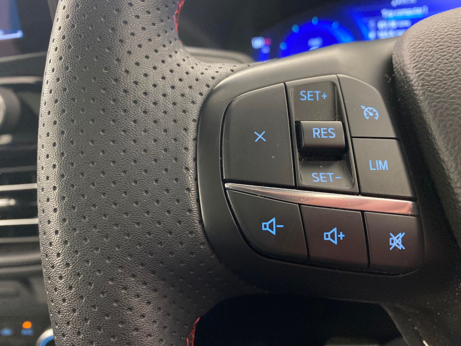 Used Ford Kuga 2022 for sale - 77148982: Photo 19