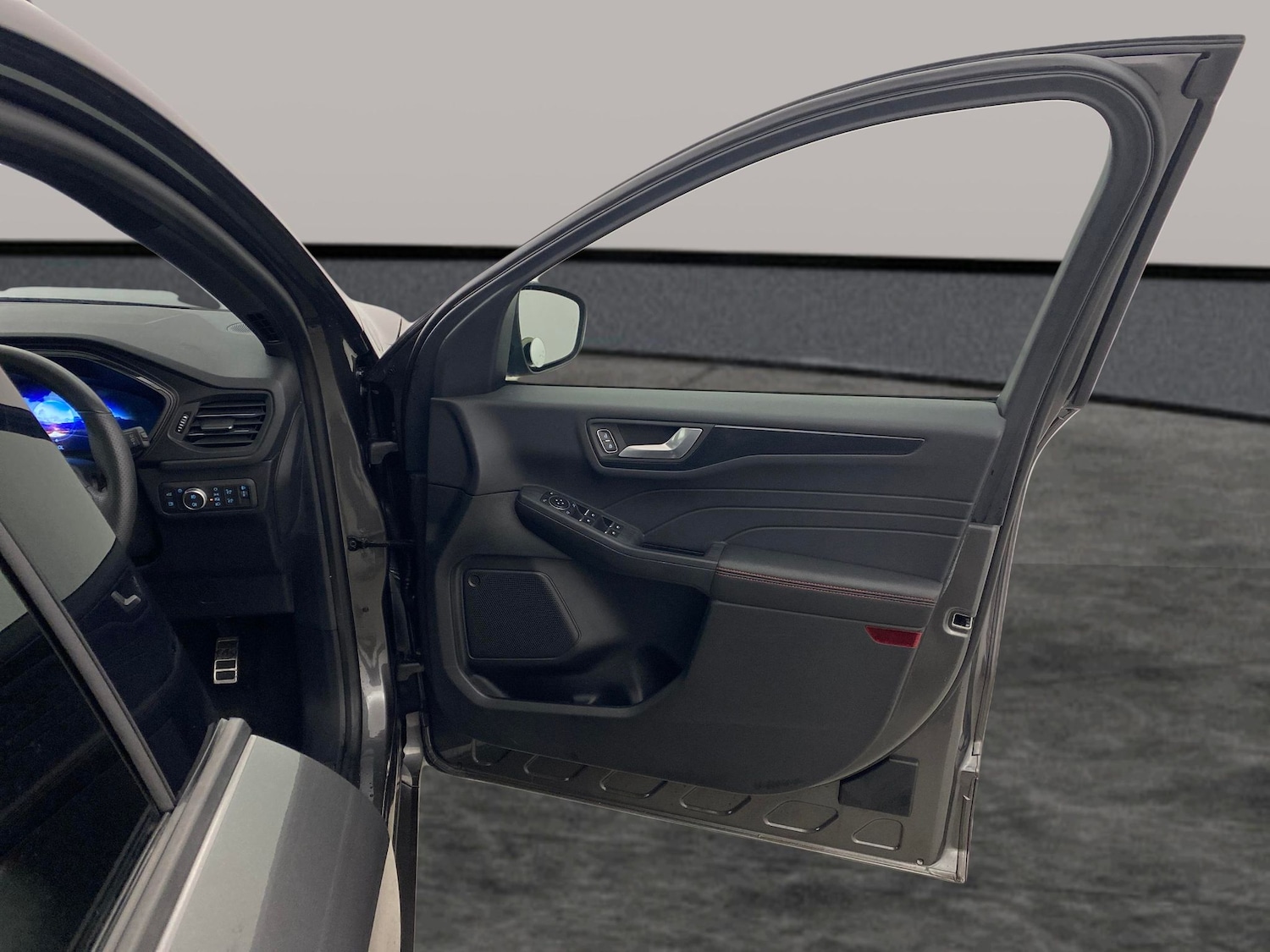 Used Ford Kuga 2022 for sale - 77148982: Photo 28