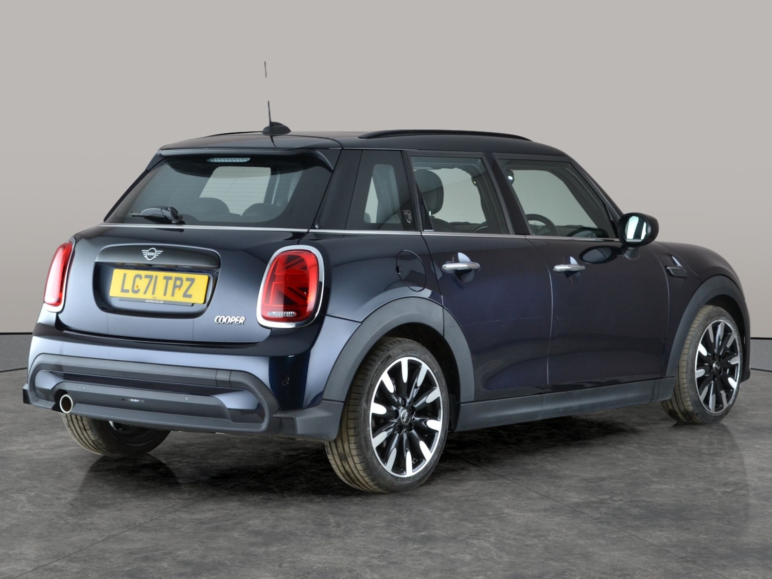 Used MINI Hatch 2021 for sale - 77255897: Photo 11