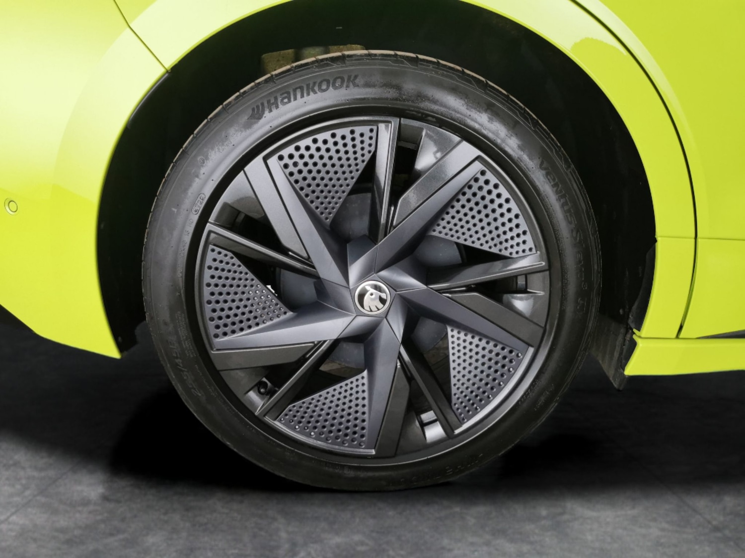 Used Skoda Enyaq 2023 for sale - 78180682: Photo 32