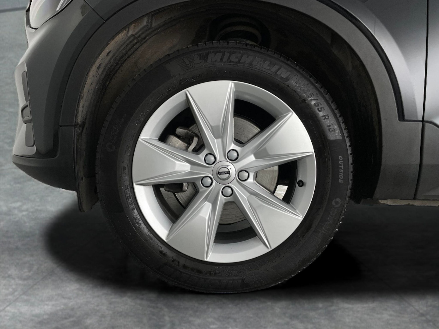 Used Volvo XC40 2024 for sale - 76577863: Photo 27