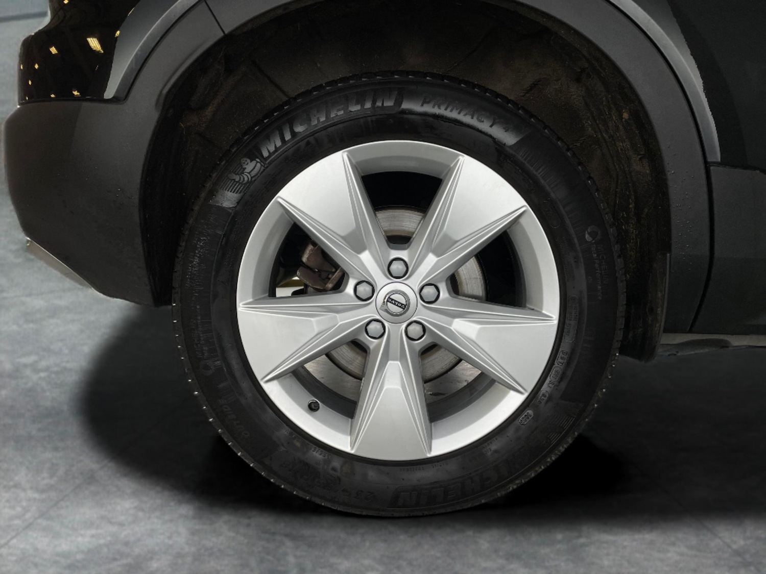 Used Volvo XC40 2024 for sale - 76577863: Photo 29