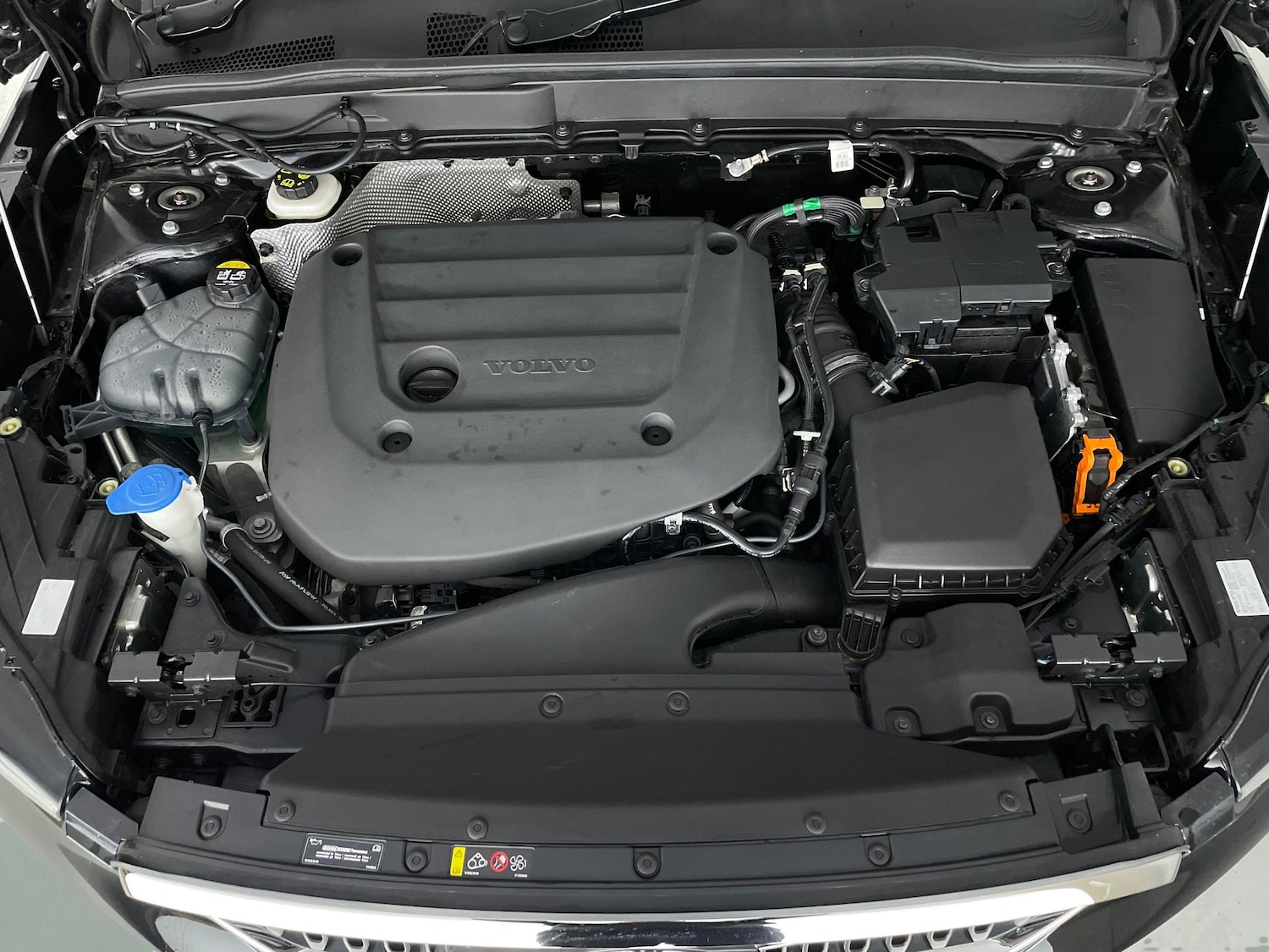 Used Volvo XC40 2024 for sale - 76577863: Photo 37