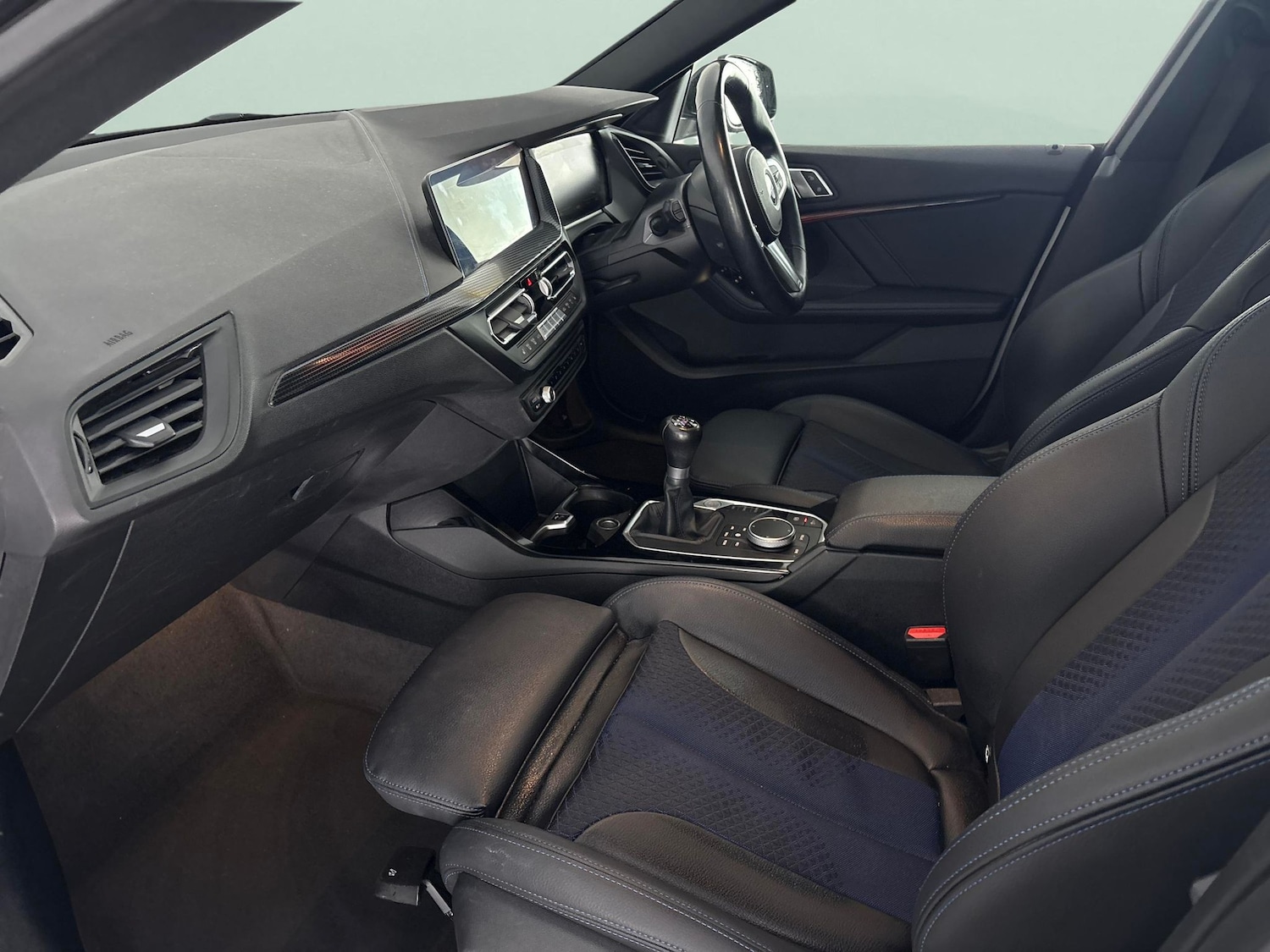 Used BMW 2 Series 2023 for sale - 77605029: Photo 4