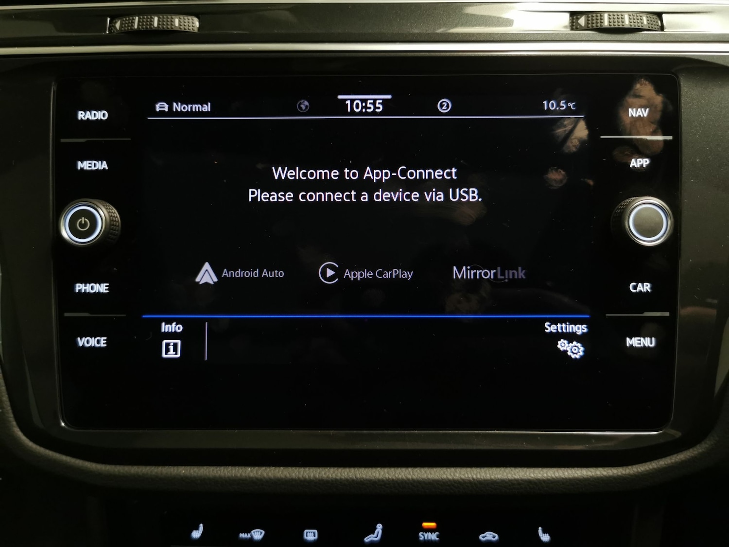 Used Volkswagen Tiguan 2020 for sale - 77398770: Photo 18