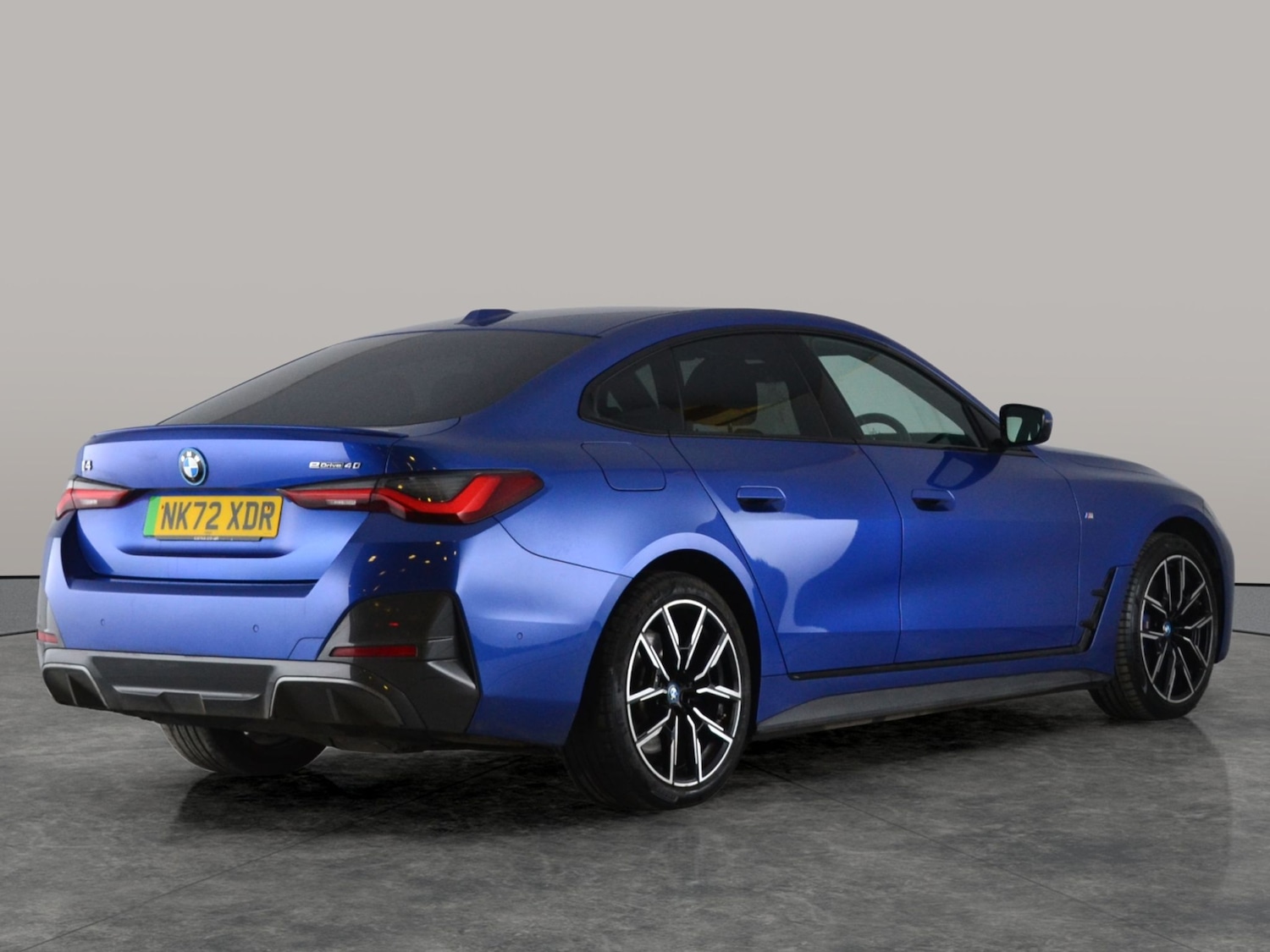 Used BMW i4 2022 for sale - 77059242: Photo 10