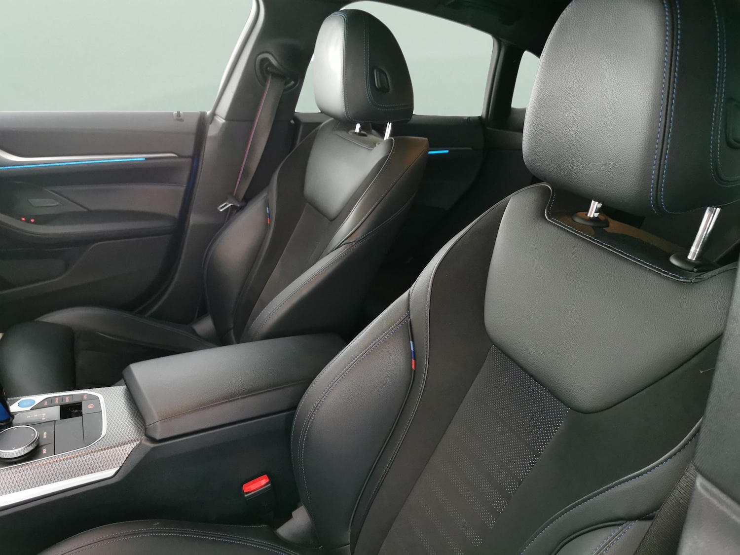 Used BMW i4 2022 for sale - 77059242: Photo 15