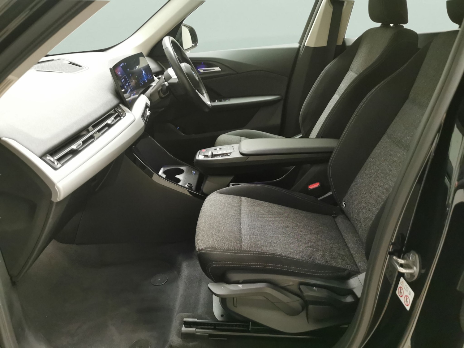 Used BMW iX1 2024 for sale - 78149334: Photo 4