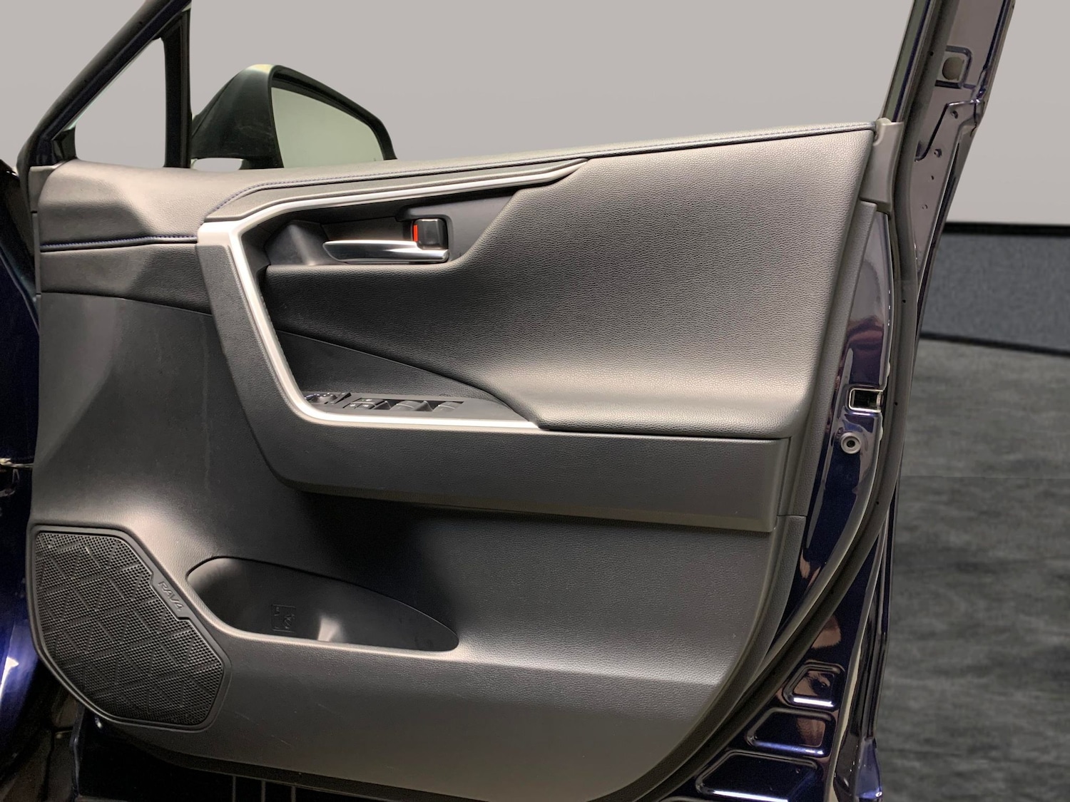 Used Toyota RAV4 2022 for sale - 77397645: Photo 22