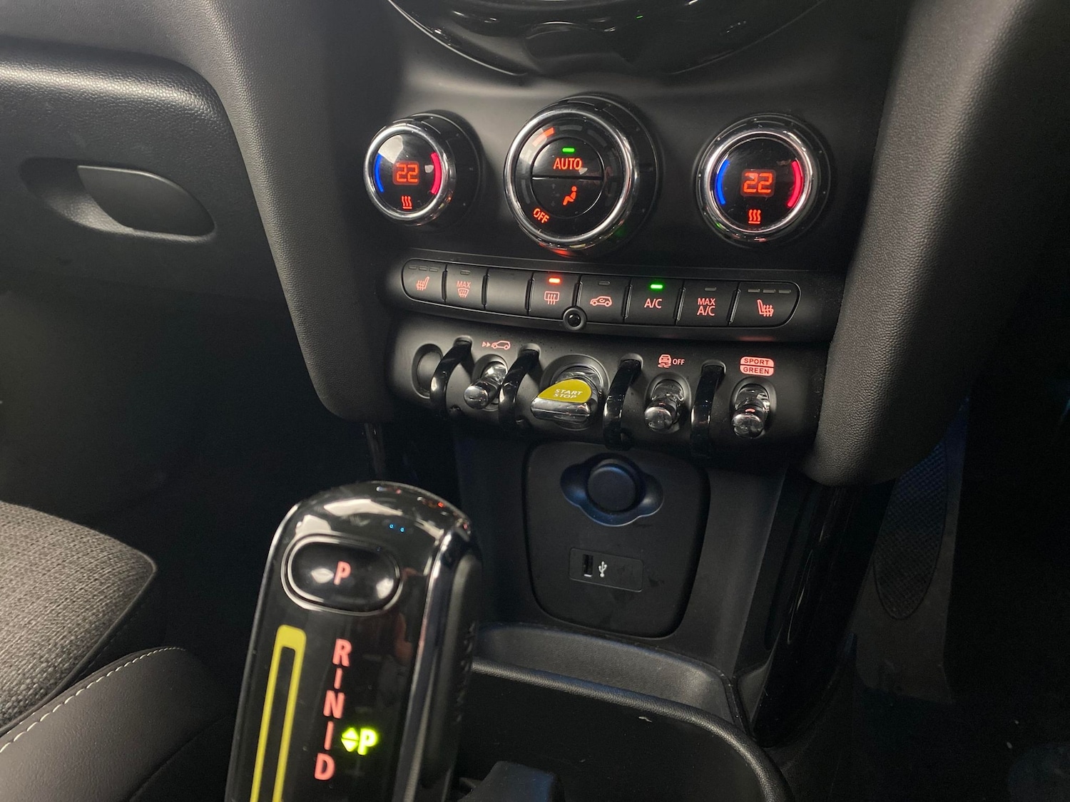 Used MINI Hatch 2022 for sale - 77311170: Photo 16