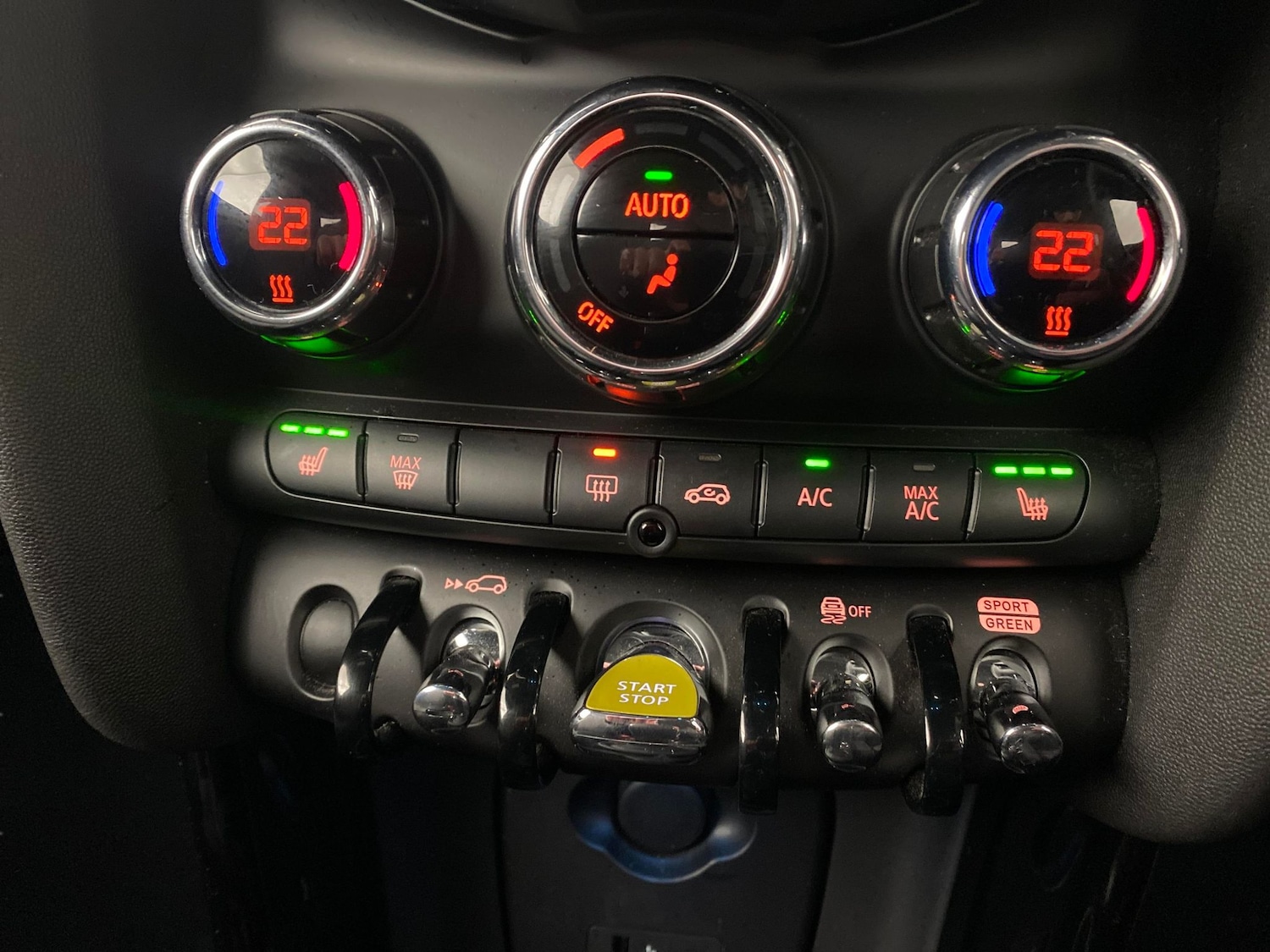 Used MINI Hatch 2022 for sale - 77311170: Photo 17