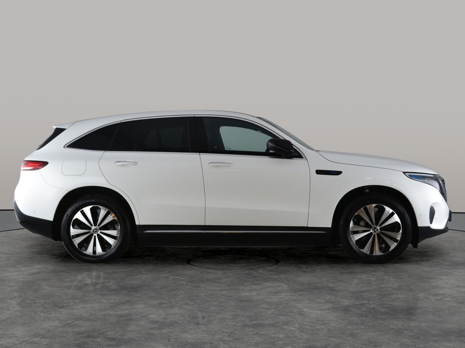 Used Mercedes-Benz EQC 2022 for sale - 77591134: Photo 12