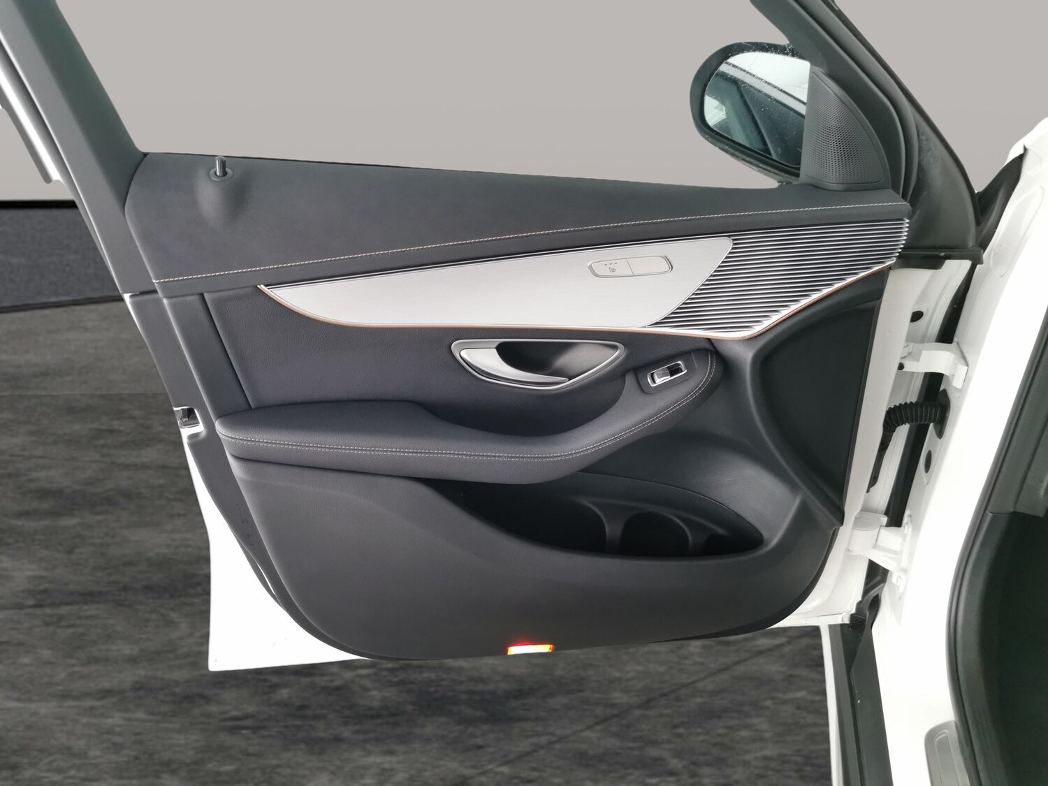 Used Mercedes-Benz EQC 2022 for sale - 77591134: Photo 29