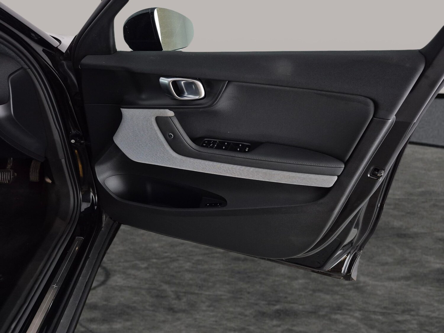 Used Polestar Polestar 2 for sale - 77827126: Photo 37