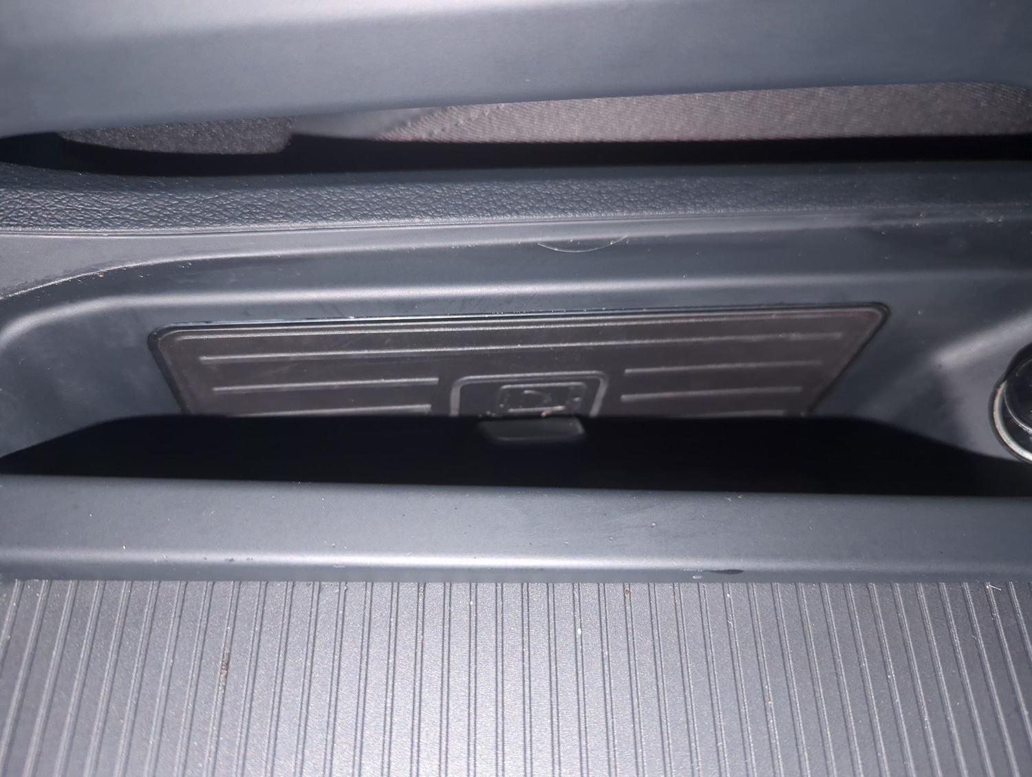 Used Audi e-tron 2020 for sale - 78061739: Photo 24