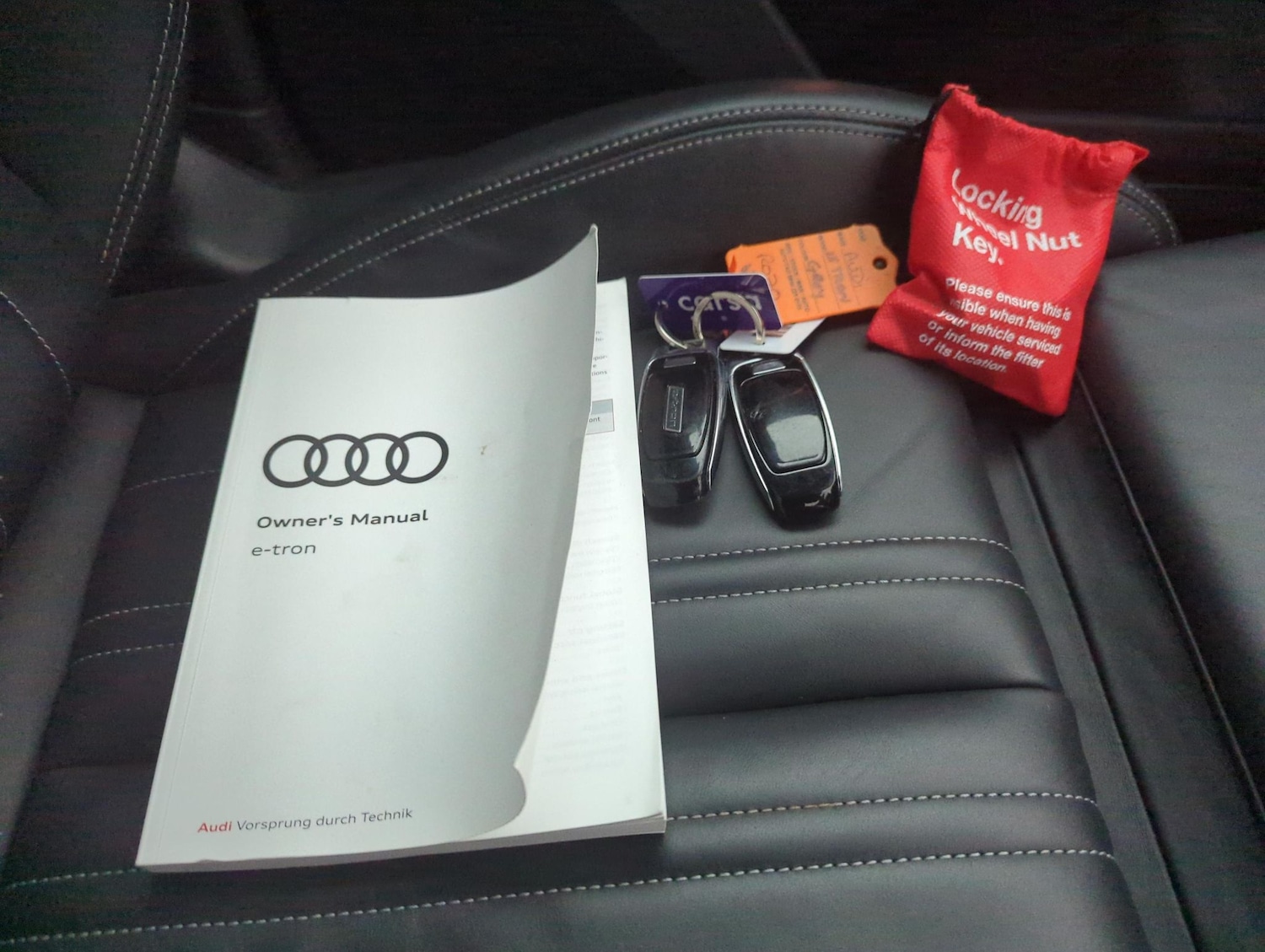 Used Audi e-tron 2020 for sale - 78061739: Photo 37