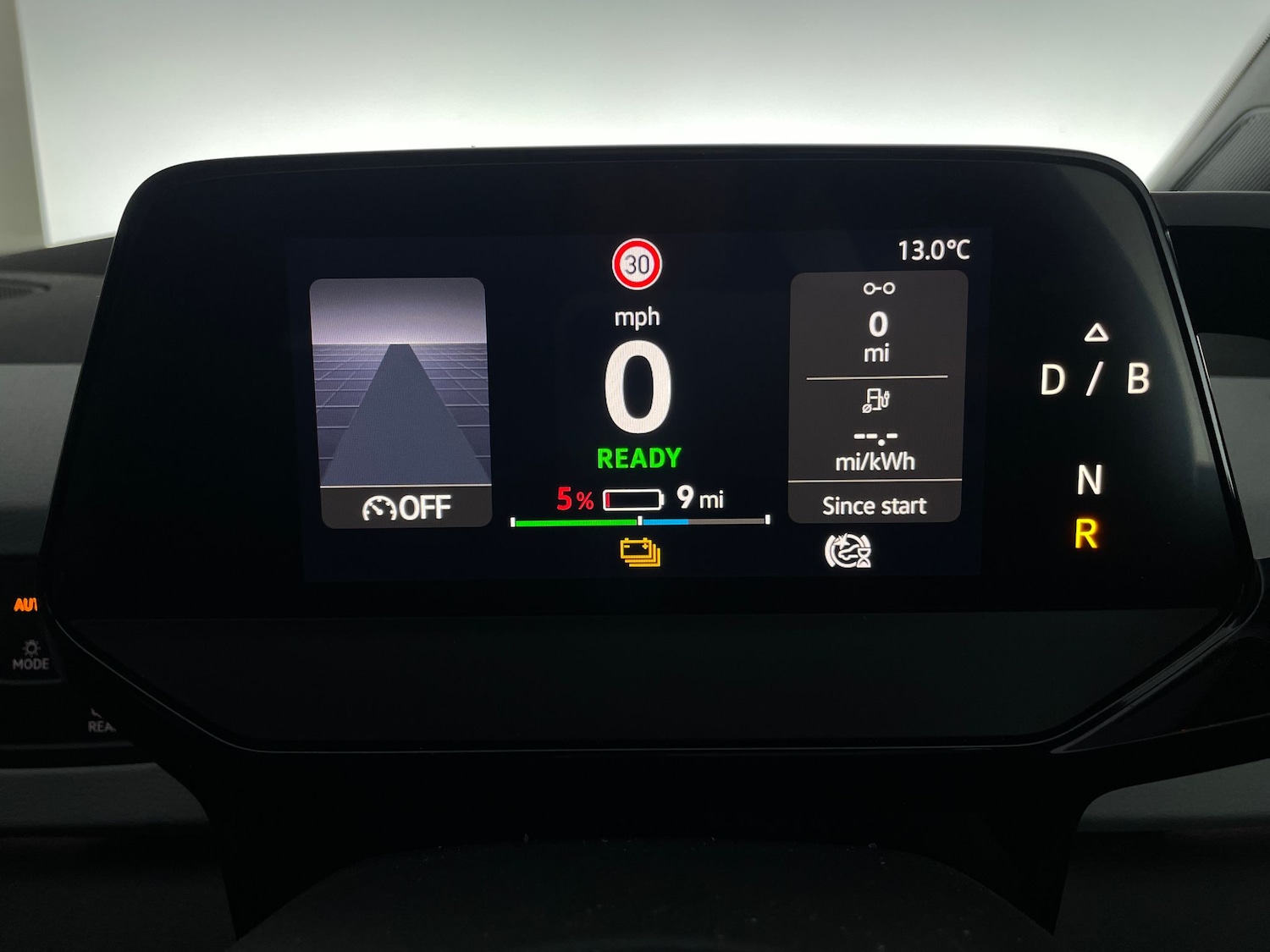 Used Volkswagen ID.3 for sale - 77272016: Photo 28