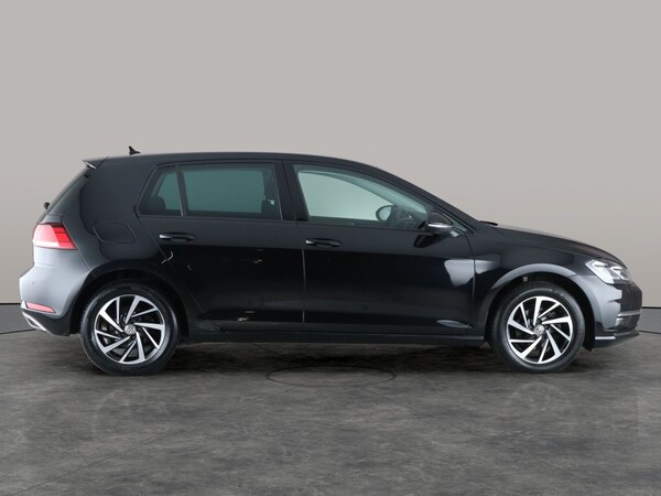Used Volkswagen Golf 2020 for sale - 76318947: Photo 11